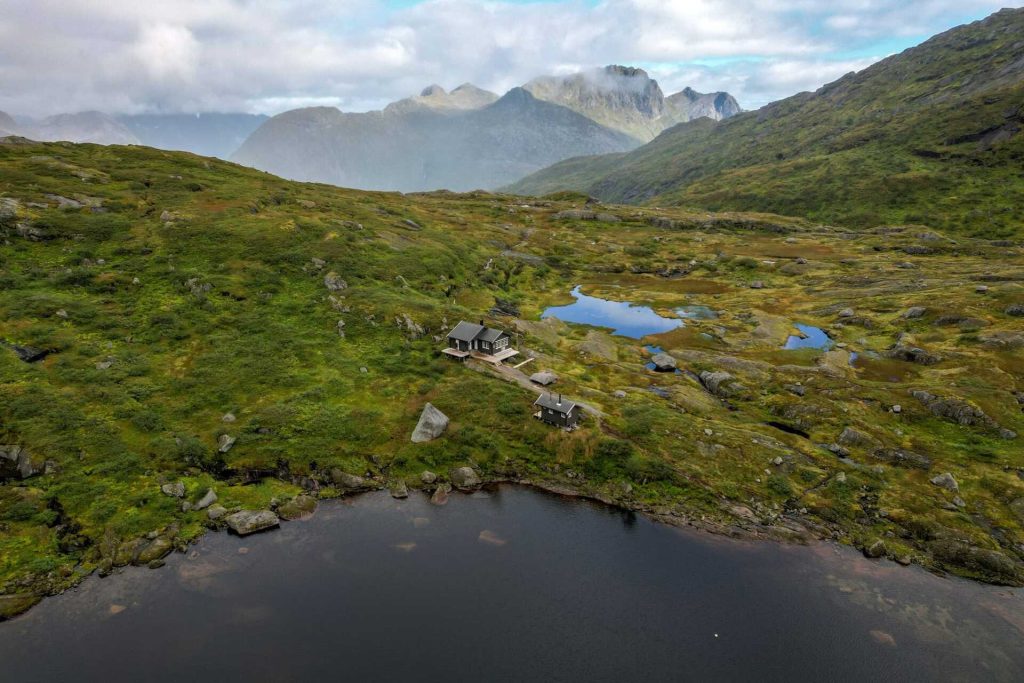 Wanderung zur DNT Hütte Nøkksetra